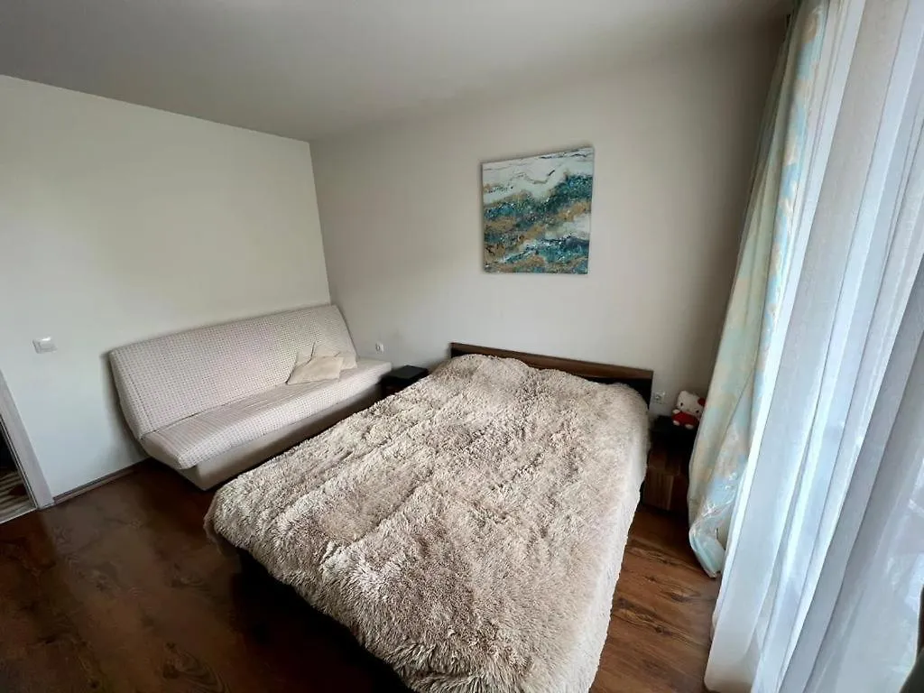 Diamond Beach Garden Apartment بورغاس 0*,